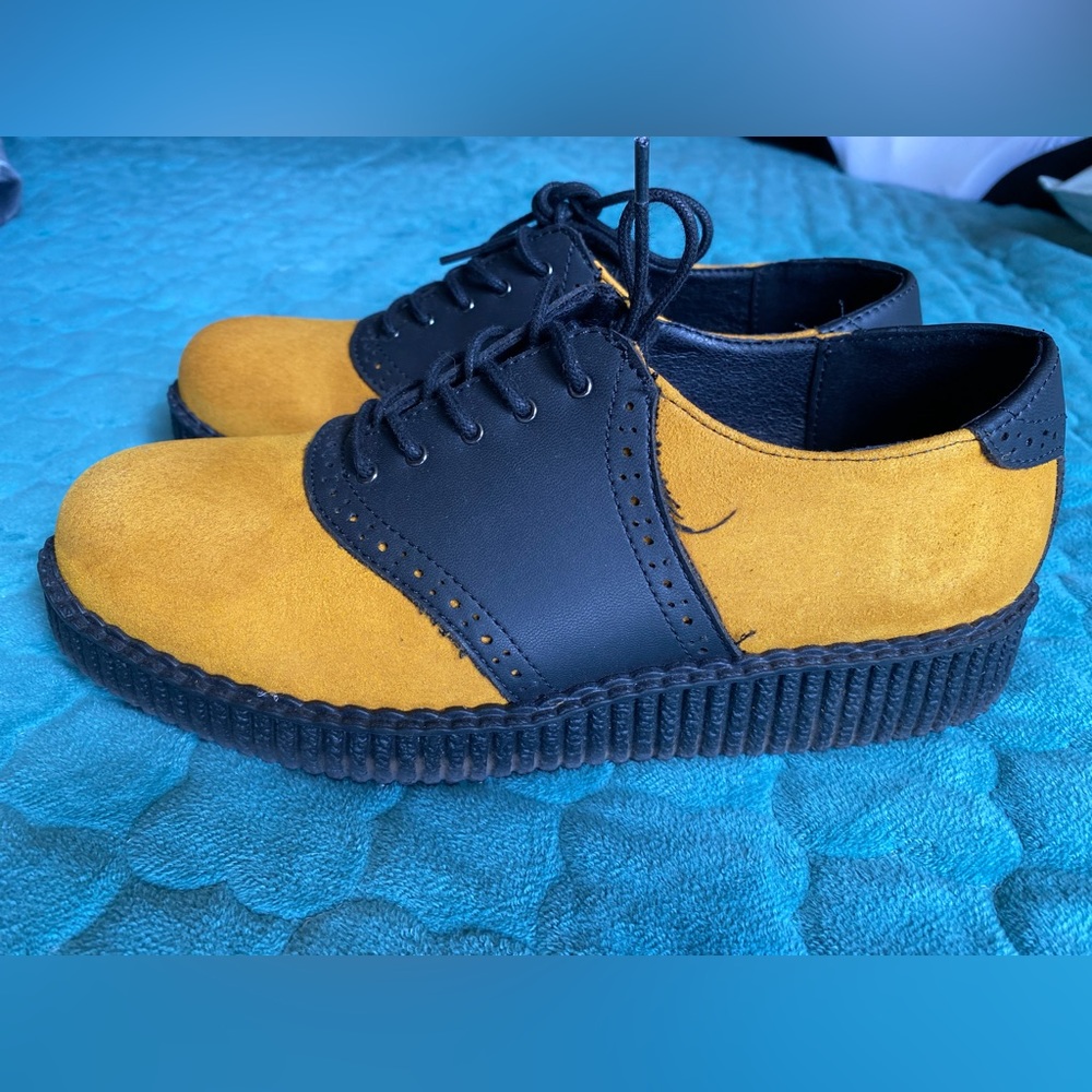 Tuk Oxford suede shoes